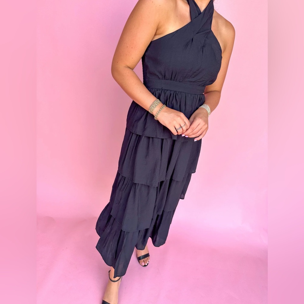 🖤Little Black Dress🖤 - Picture 2 of 4